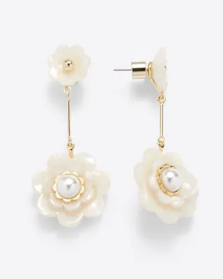 Flower Linear Drop Earrings in Magnolia White