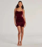 Alyssa Beaded Applique Bodycon Velvet Mini Dress
