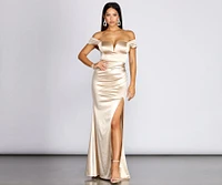 Ali Stretch Satin Sweetheart Gown