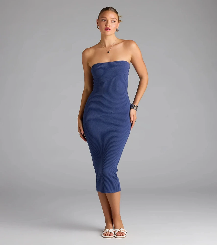 Simply Chic Strapless Ribbed Knit Midi Dress