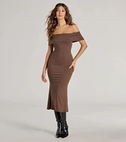 Sleek Silhouette Ribbed Knit Off-The-Shoulder Midi Dress