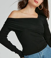 Chic Asymmetric Off-Shoulder Long Sleeve Knit Top