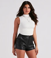 Smooth Silhouette Mock Neck Top
