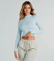Smooth Silhouette Mock Neck Long Sleeve Crop Top