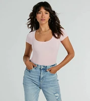 Smooth Silhouette Scoop Neck Short Sleeve Bodysuit