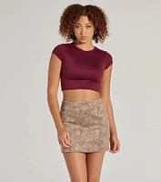 Casual Must-Have Crew Neck Crop Top