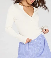 Cute Guarantee Long Sleeve Henley Crop Top