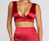 Hot Girl Satin Curved Wire Top