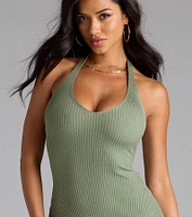 Curve Avenue Halter V-Neck Bodycon Midi Dress