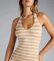 Curve Avenue Halter V-Neck Bodycon Midi Dress