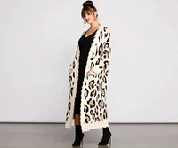 Stylishly Spotted Leopard Print Duster