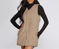 Pretty And Posh Faux Fur Vest