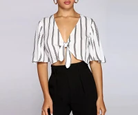 Good Gauze Tie Front Crop Top