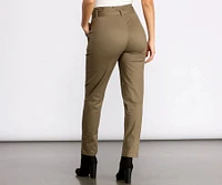 Belted and Chic Paperbag Pants