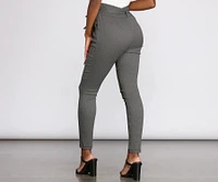 Tied To Style Jacquard Pants