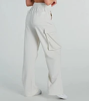 Elevated Cool Wide-Leg Cargo Sweatpants