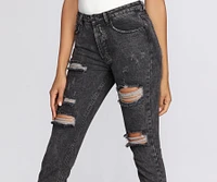Lookin' Good Mid-Rise Destructed Jeans