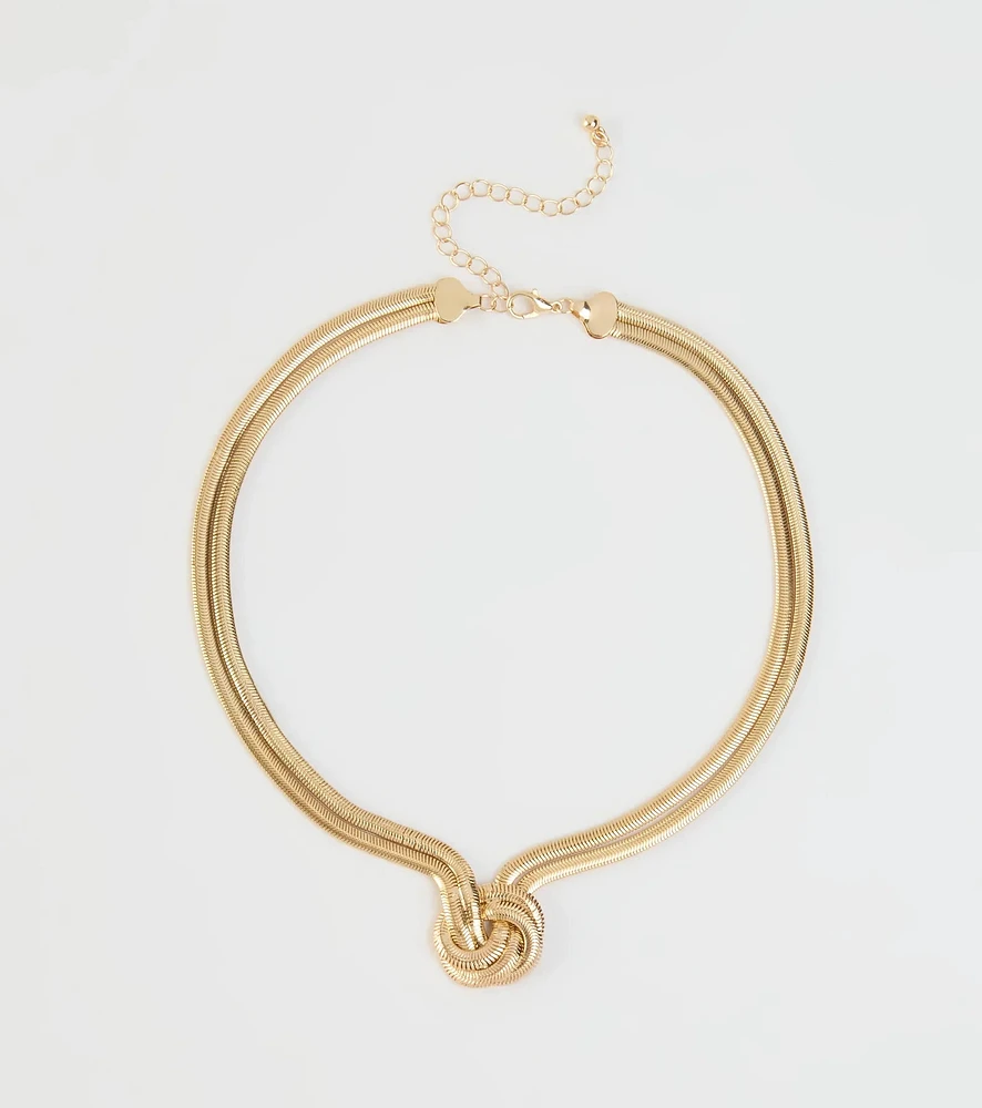 Sleek And Bold Snake Chain Necklace