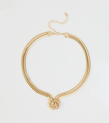 Sleek And Bold Snake Chain Necklace