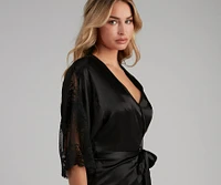 A Moment Lace Satin Robe