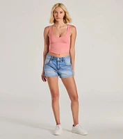 Adorable Basic Scoop Neck Seamless Crop Top