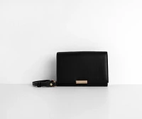 Simply Chic Wallet Crossbody