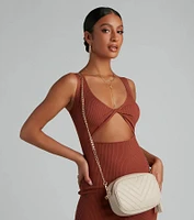 Chic Glamour Quilted Crossbody Purse