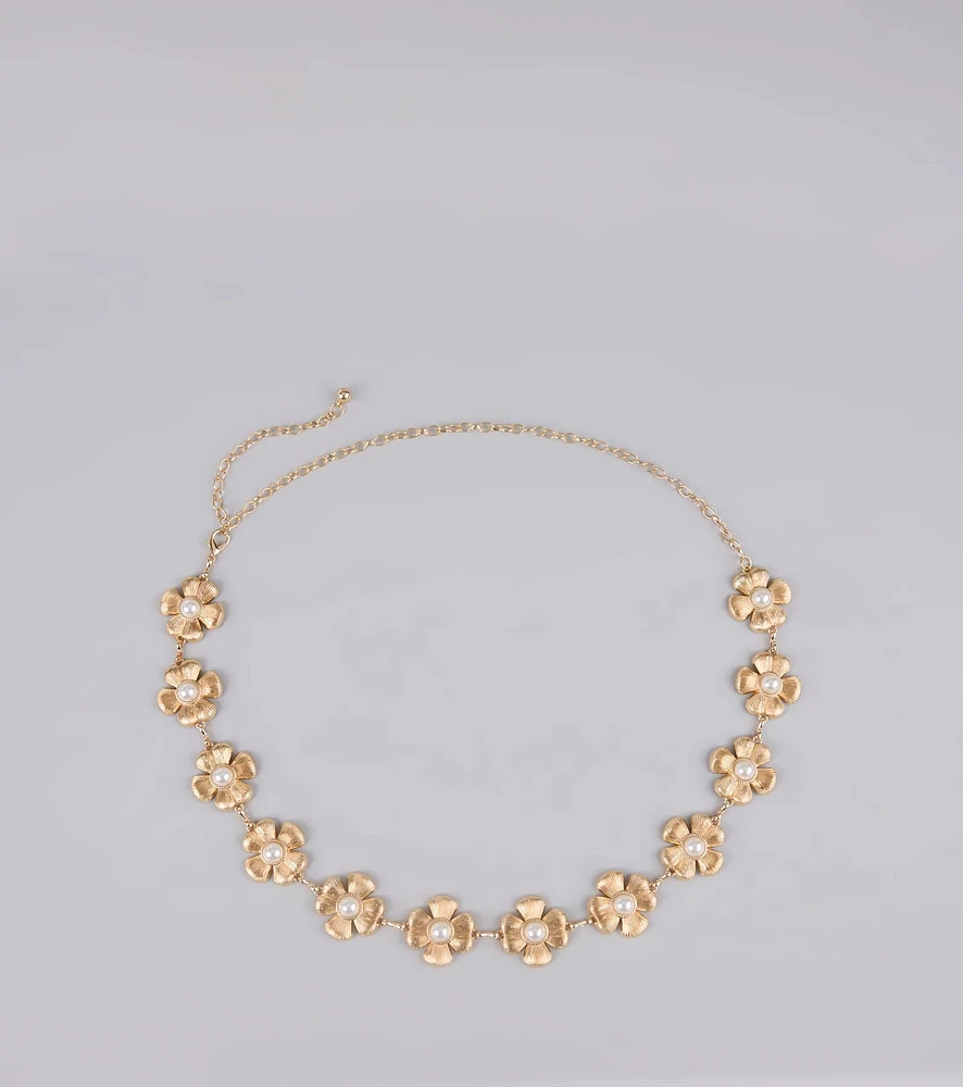 Flower Power Faux Pearl Chain Belt