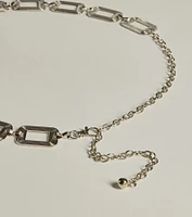 Sleek Trendsetter Textured Chain Belt