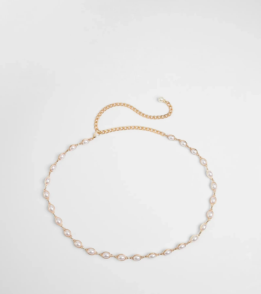 Oh-So-Chic Faux Pearl Chain Belt