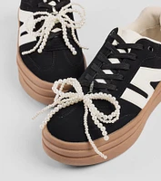 Luxe Faux Pearl Bow Shoe Charm
