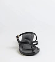 Chic Trend Thong Strap Kitten Heel Mules