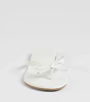 Perfect Pair Bow Detail Thong Strap Sandals