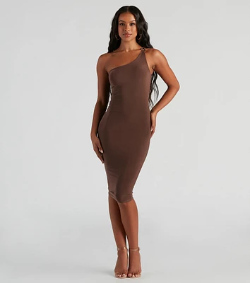 Chic Accent Chain-Trim Midi Dress