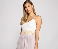 Effortlessly Stunning Crochet Waist Maxi Dress