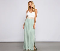 Effortlessly Stunning Crochet Waist Maxi Dress