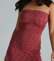 She's All That Strapless Midi Dress