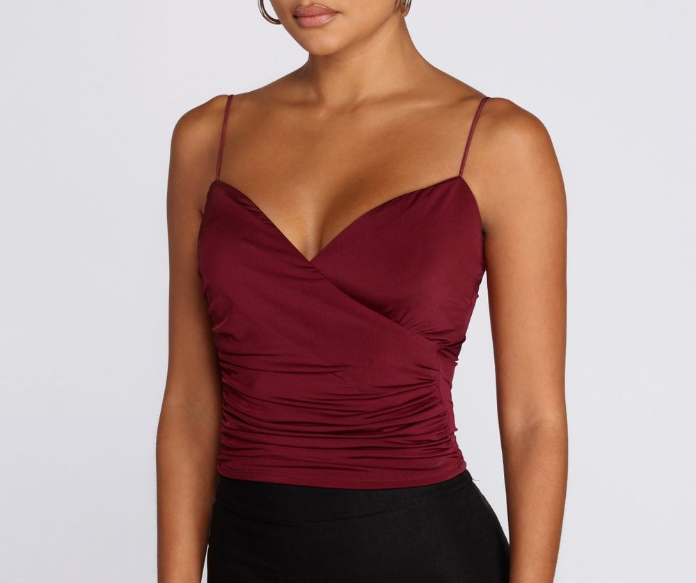 Basic Essential V-Neck Crop Top