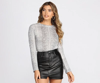 Show-Off Snake Print Top