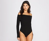 Off The Shoulder Fitted Knit Bodysuit