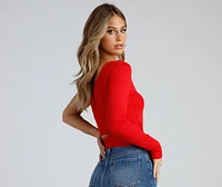 Single Sleeve Ribbed Crop Top