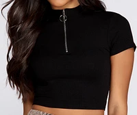 Stylish Zipped Crop Top