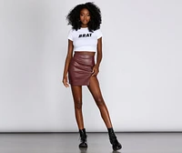 Brat Graphic Cropped Tee