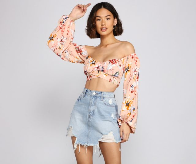 Windsor Lovely In Floral Crop Top | Connecticut Post Mall