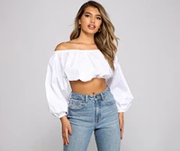 Effortless And Chic Crop Top