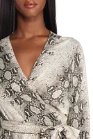 Style Wrap Top