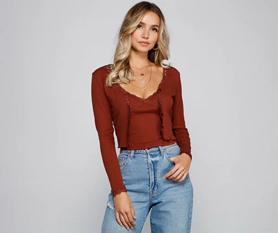Chic Lace Detail Cropped Cardigan
