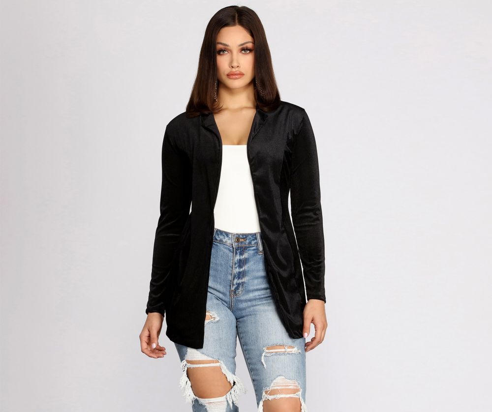 Relaxed Fit Velvet Blazer