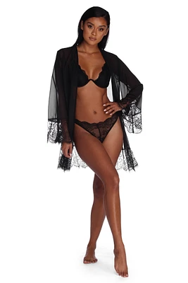 Beauty Lace Kimono