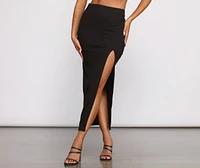 Ribbed High Slit Maxi Skirt